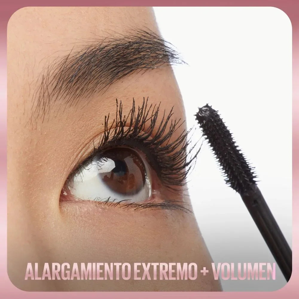 Primer plano de ojo con pestañas largas y rímel para volumen extremo, Somos Lashy